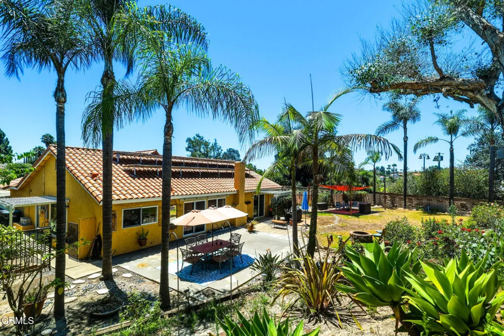 23591 Via Estella Mission Viejo, CA 92691