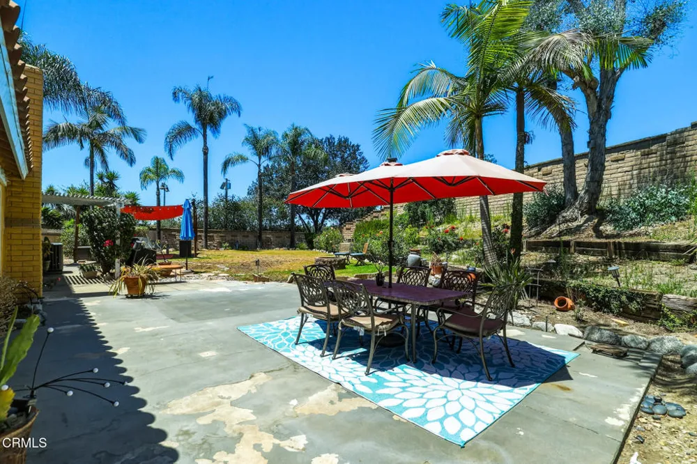 23591 Via Estella Mission Viejo, CA 92691