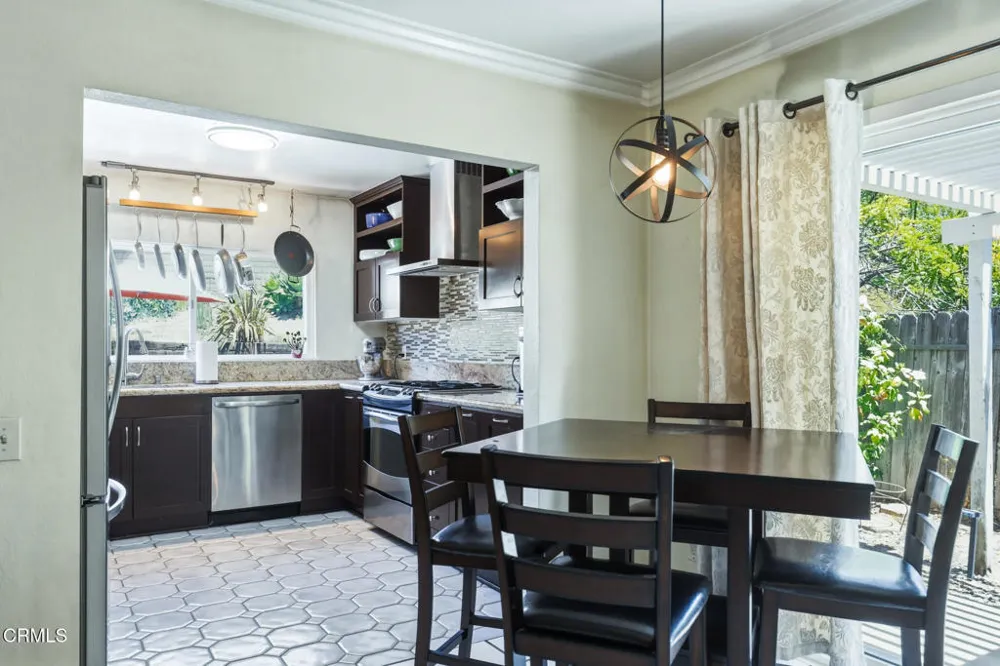 23591 Via Estella Mission Viejo, CA 92691
