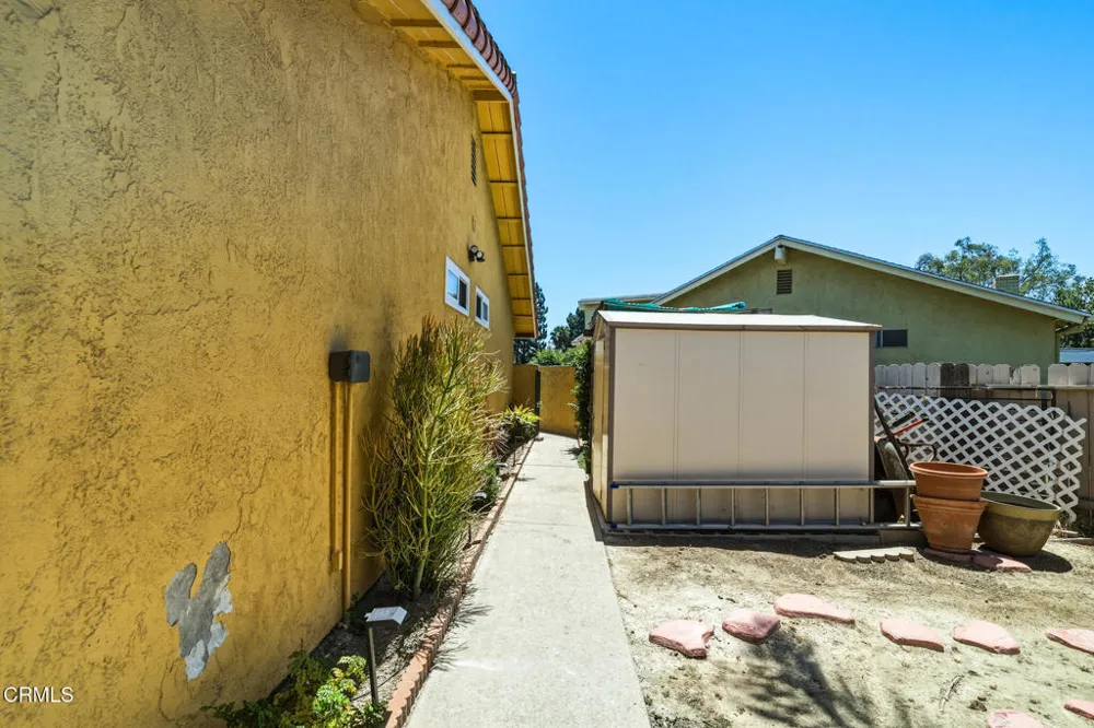 23591 Via Estella Mission Viejo, CA 92691