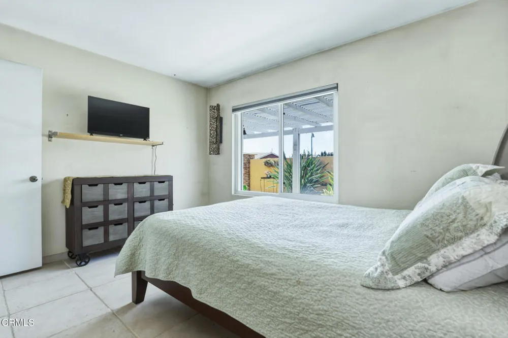 23591 Via Estella Mission Viejo, CA 92691