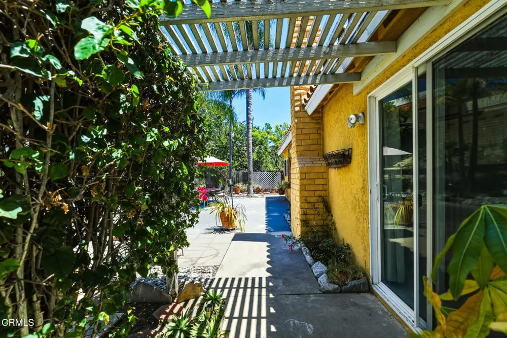 23591 Via Estella Mission Viejo, CA 92691