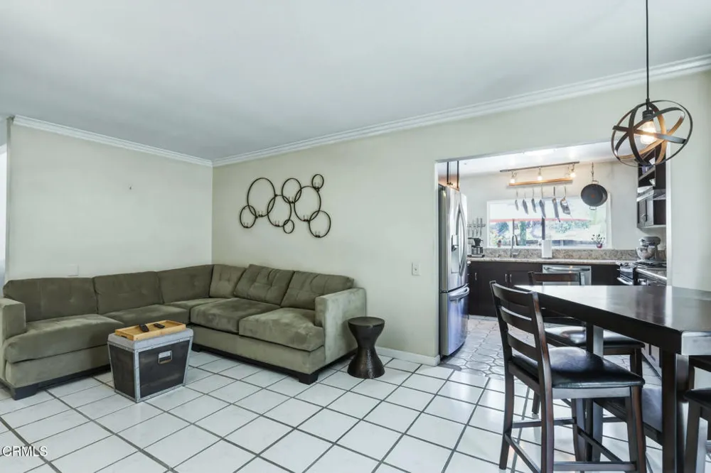 23591 Via Estella Mission Viejo, CA 92691