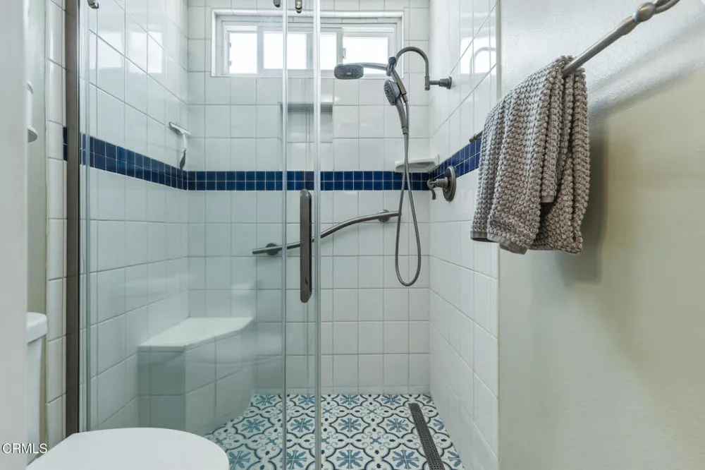 23591 Via Estella Mission Viejo, CA 92691