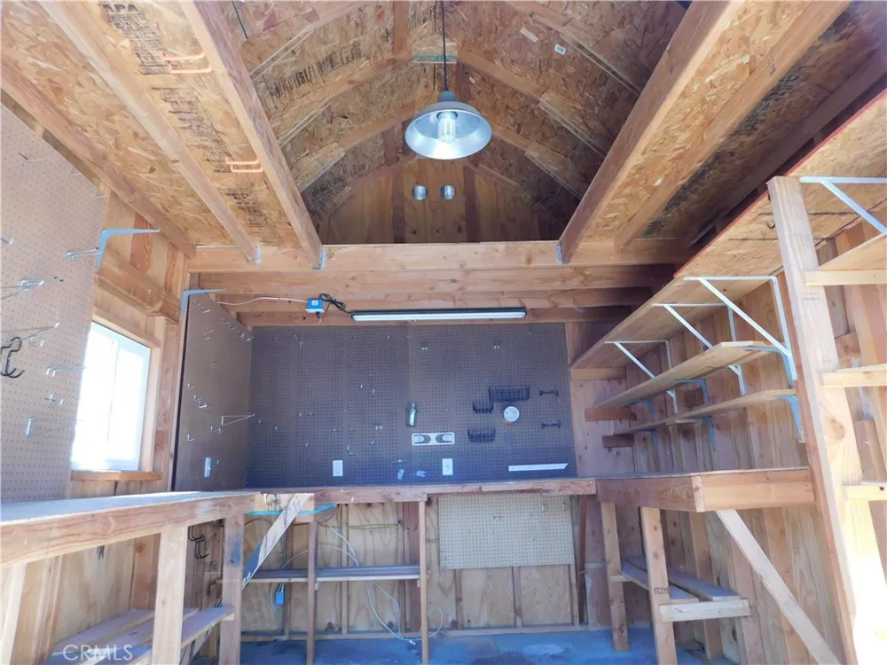 34480 COUNTY LINE ROAD #10 Yucaipa, CA 92399