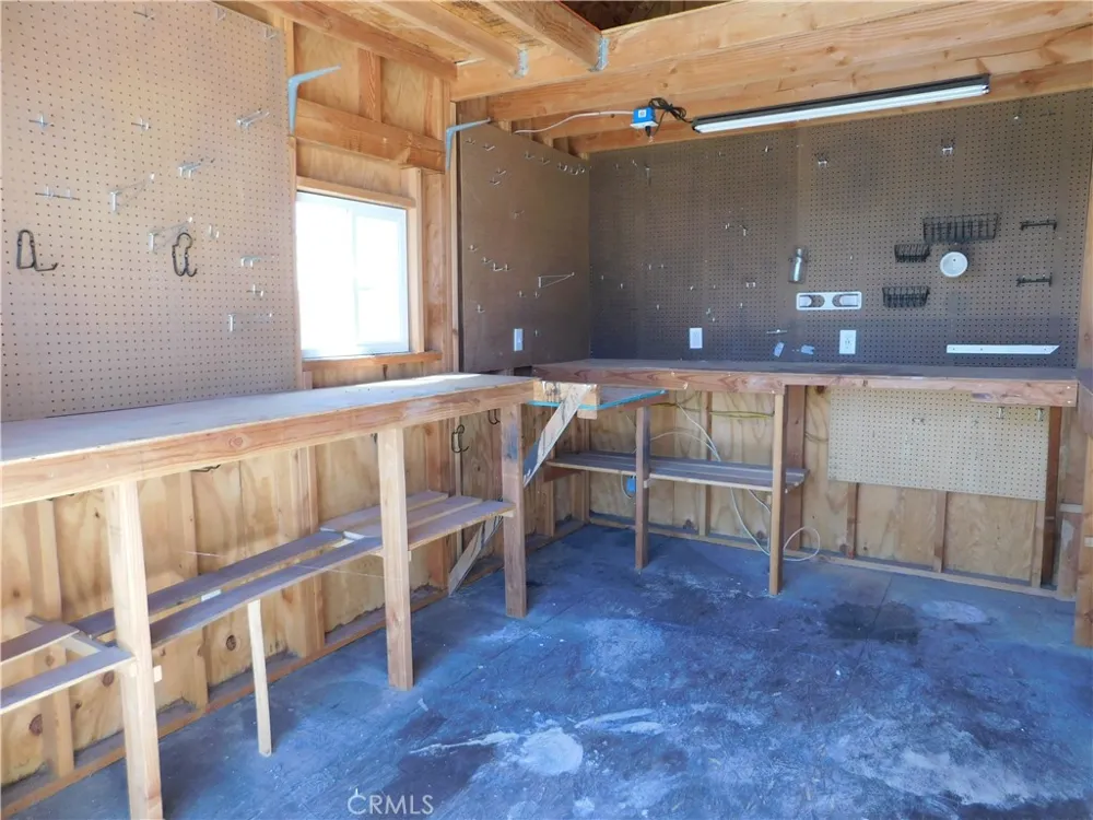 34480 COUNTY LINE ROAD #10 Yucaipa, CA 92399
