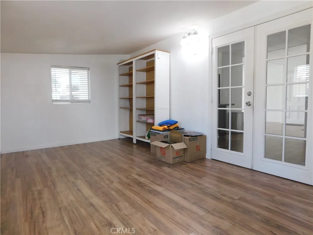 34480 COUNTY LINE ROAD #10 Yucaipa, CA 92399