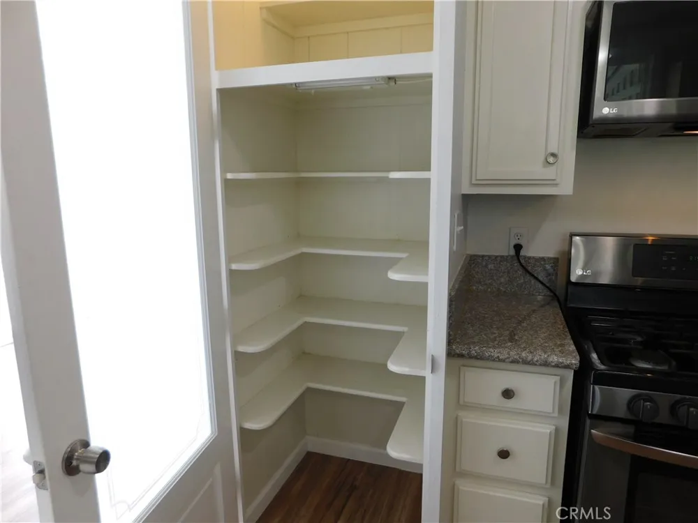 34480 COUNTY LINE ROAD #10 Yucaipa, CA 92399