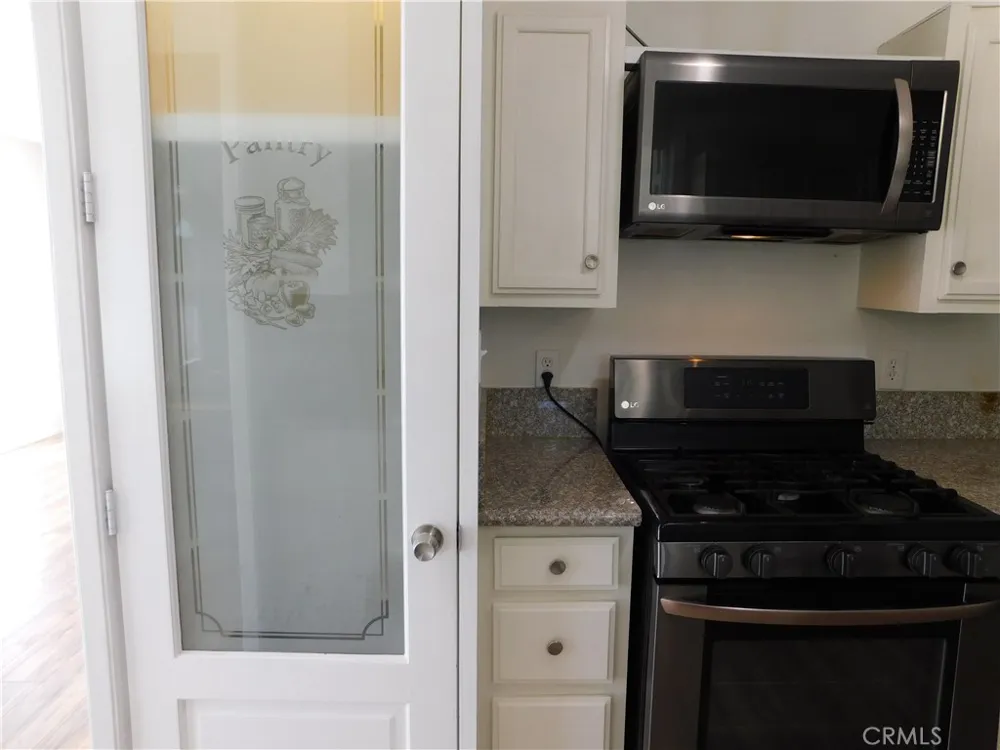 34480 COUNTY LINE ROAD #10 Yucaipa, CA 92399