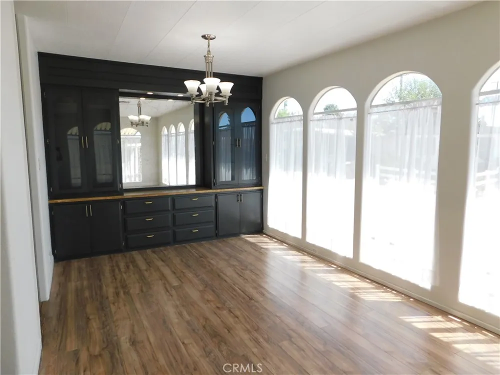 34480 COUNTY LINE ROAD #10 Yucaipa, CA 92399