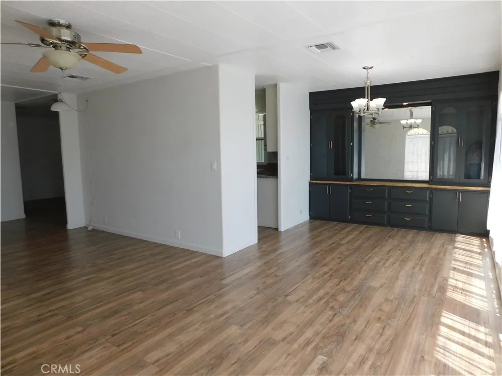 34480 COUNTY LINE ROAD #10 Yucaipa, CA 92399