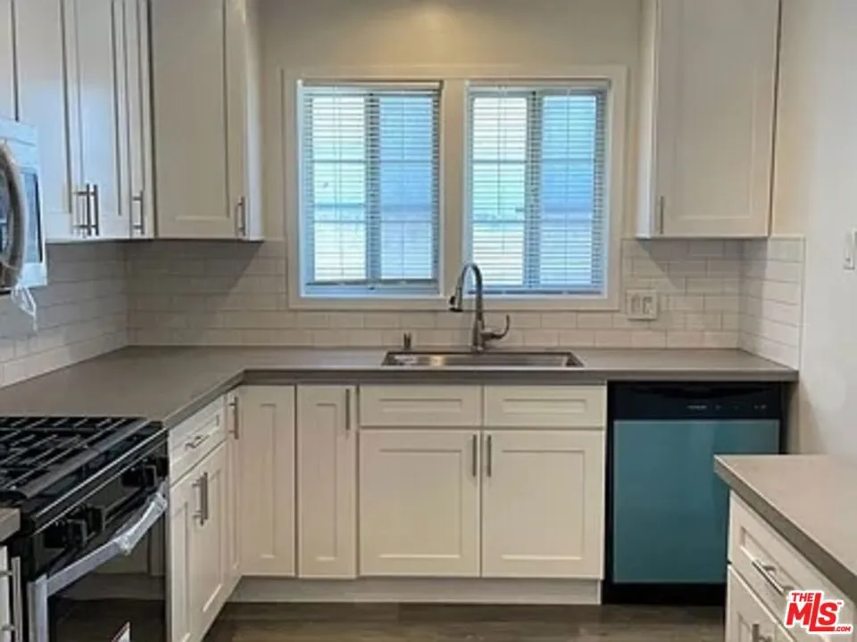 5808 Colfax Street North Hollywood, CA 91601