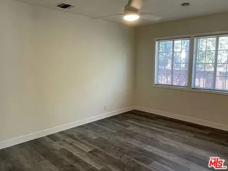 5808 Colfax Street North Hollywood, CA 91601