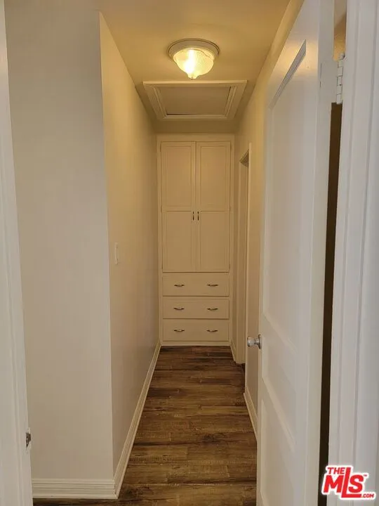 5808 Colfax Street North Hollywood, CA 91601