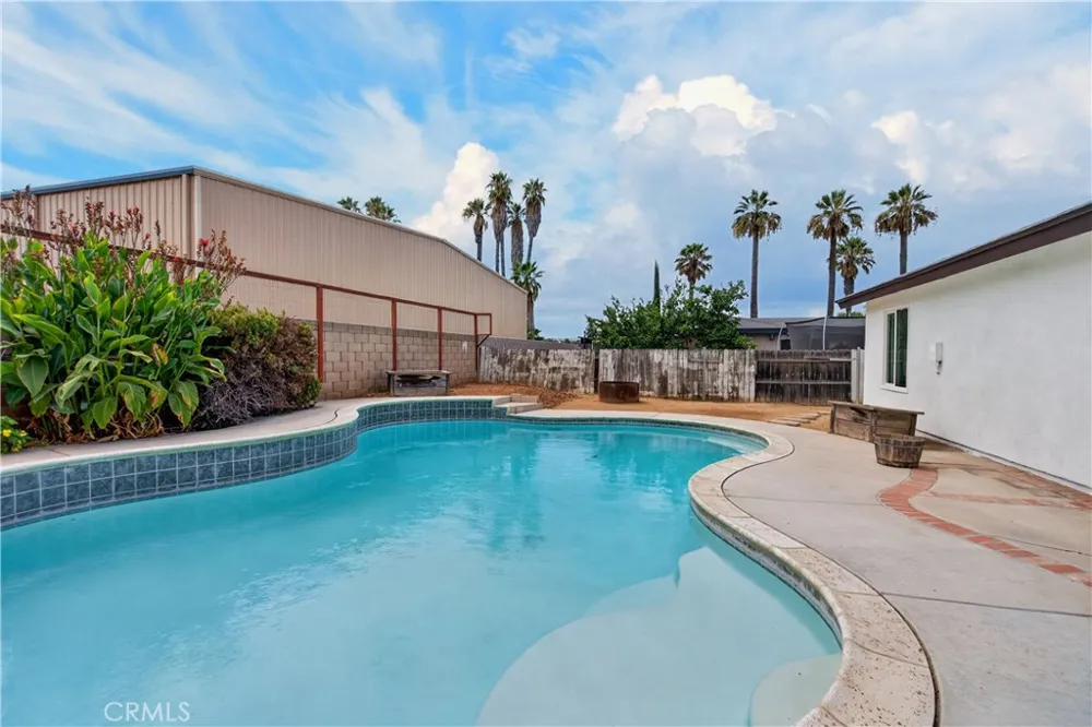 8478 Williamsburg Riverside, CA 92504