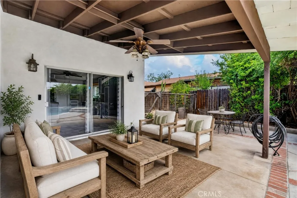8478 Williamsburg Riverside, CA 92504