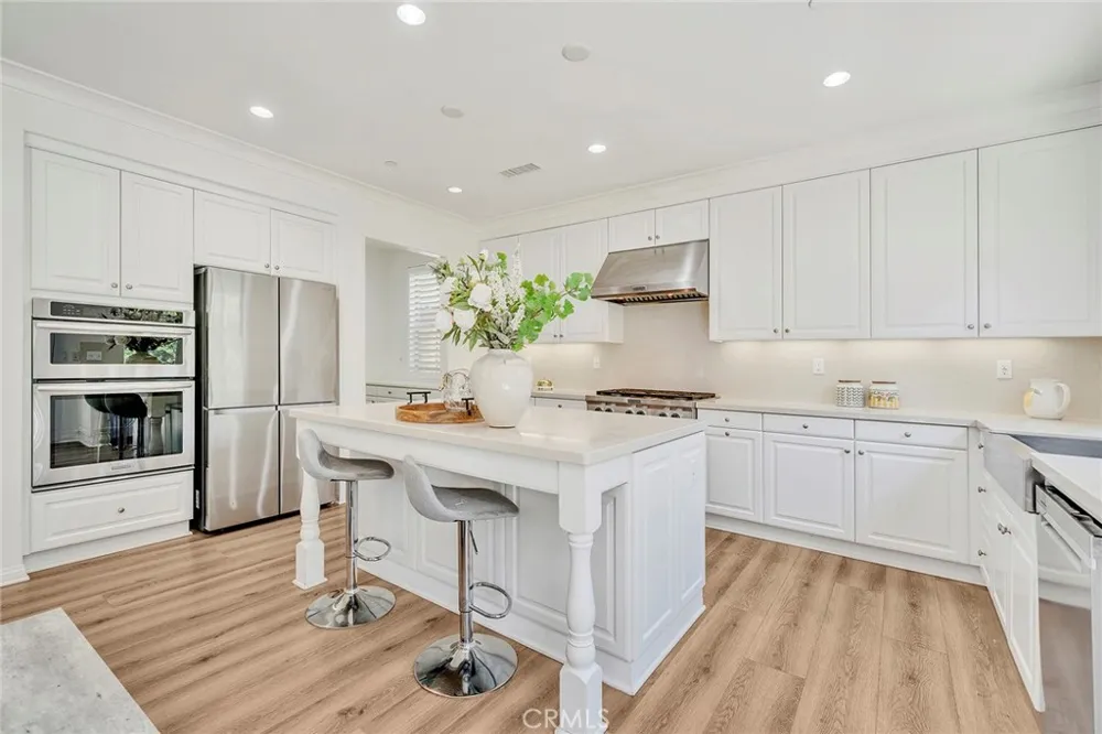 104 Beechmont Irvine, CA 92620