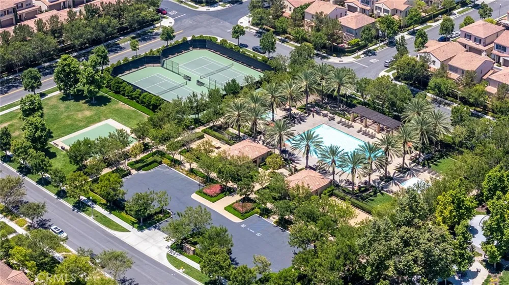 104 Beechmont Irvine, CA 92620