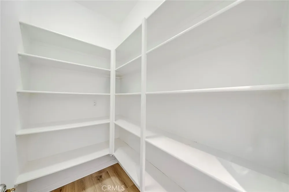 104 Beechmont Irvine, CA 92620