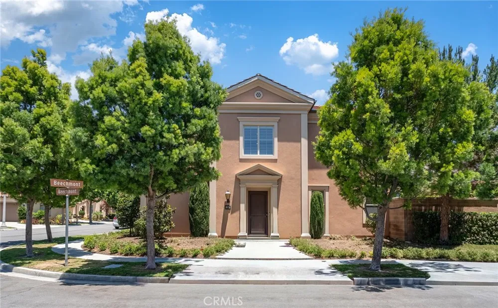 104 Beechmont Irvine, CA 92620