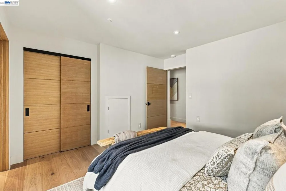6801 Buckingham Blvd Berkeley, CA 94705