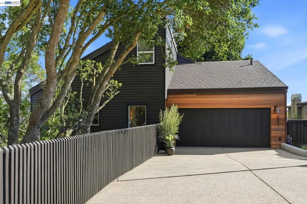 6801 Buckingham Blvd Berkeley, CA 94705