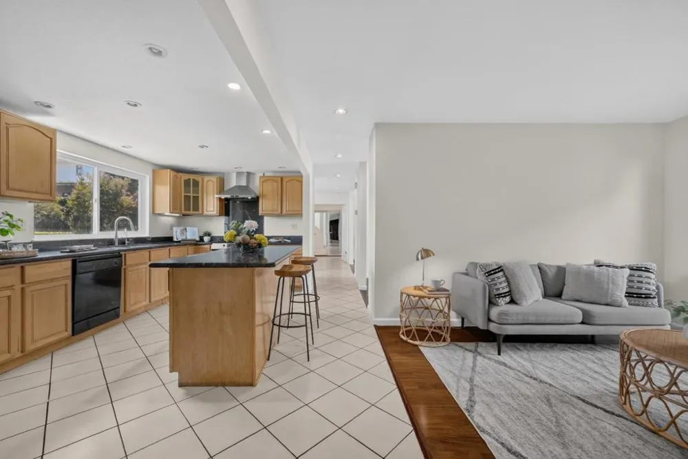 625 Plaza Invierno San Jose, CA 95111