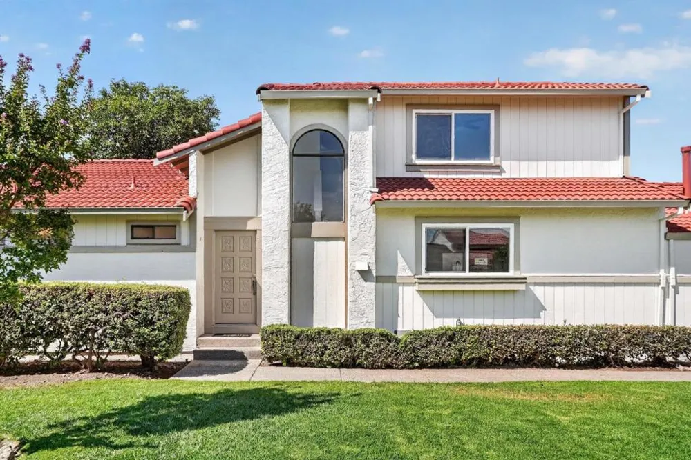 625 Plaza Invierno San Jose, CA 95111