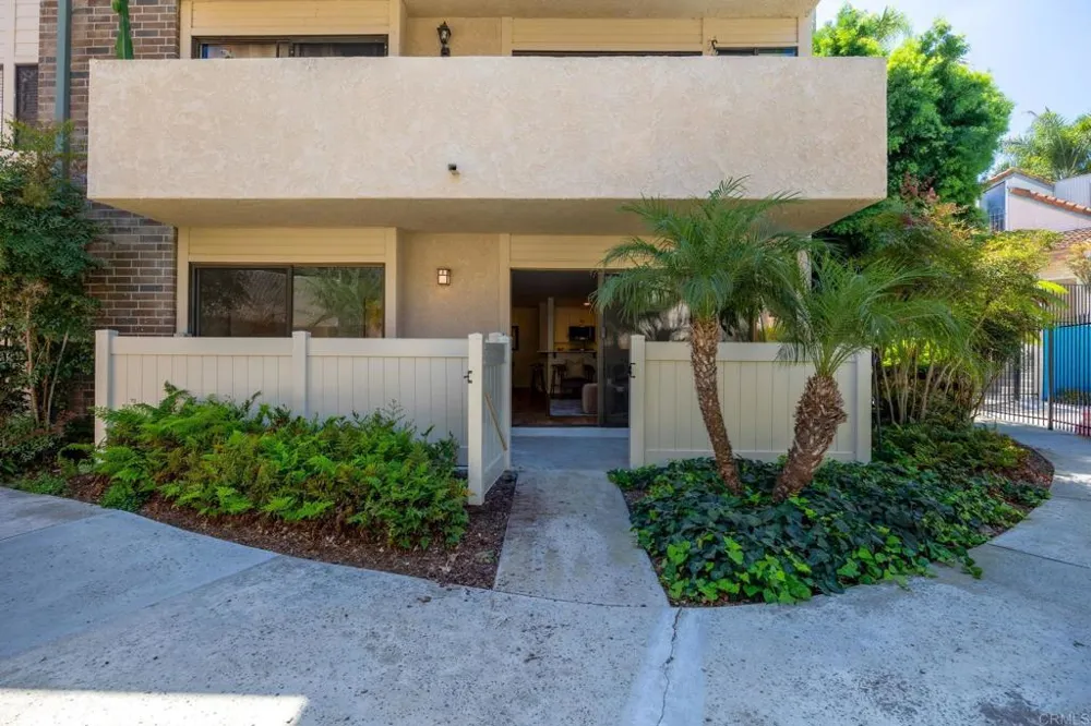 2639 Pirineos Way #136 Carlsbad, CA 92009