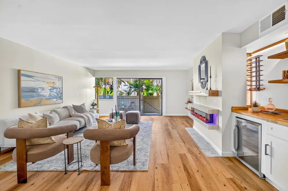 2639 Pirineos Way #136 Carlsbad, CA 92009