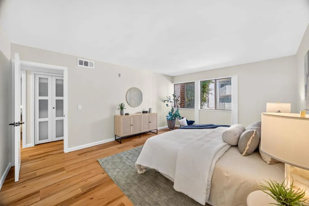 2639 Pirineos Way #136 Carlsbad, CA 92009