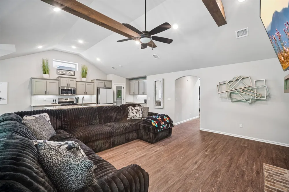 5330 Skylane Drive Sand Springs, OK 74063