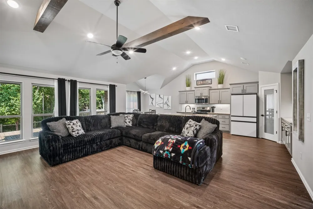 5330 Skylane Drive Sand Springs, OK 74063