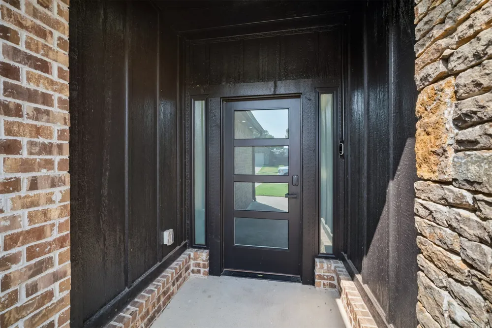 5330 Skylane Drive Sand Springs, OK 74063