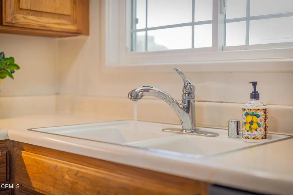 8482 Wesham Street Ventura, CA 93004