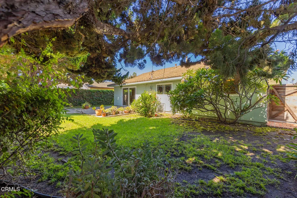 8482 Wesham Street Ventura, CA 93004