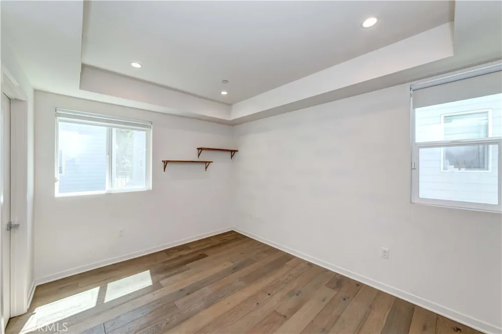 1937 Griffith Park Boulevard Silver Lake, CA 90039