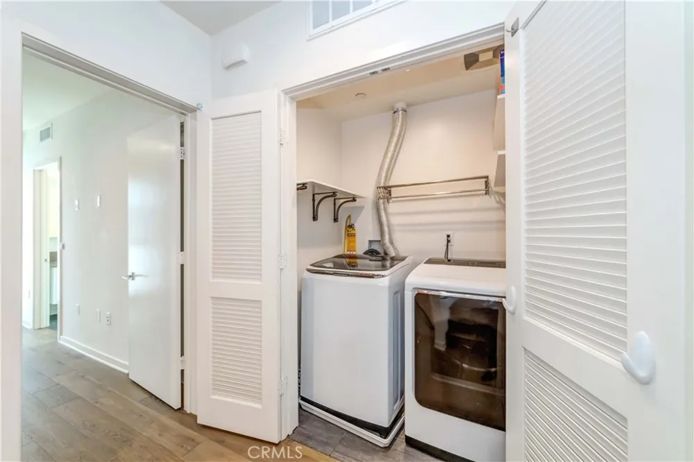 1937 Griffith Park Boulevard Silver Lake, CA 90039