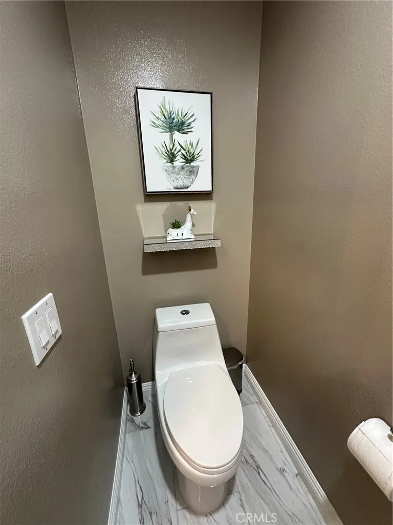 209 Valley View Mission Viejo, CA 92692