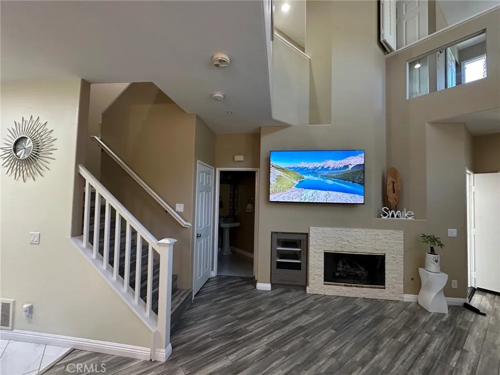 209 Valley View Mission Viejo, CA 92692