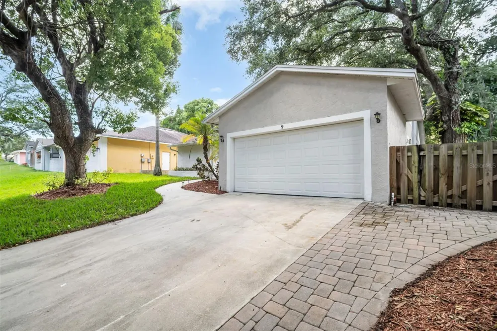 9 HARBOR COVE STREET W Safety Harbor, FL 34695