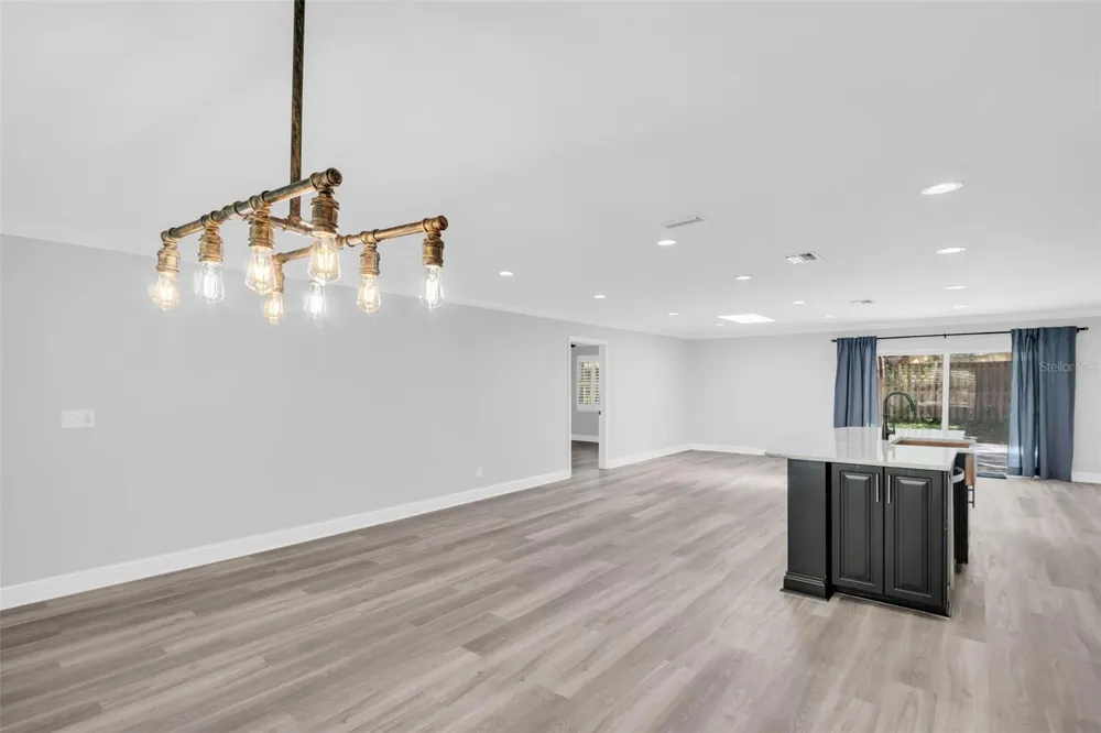 9 HARBOR COVE STREET W Safety Harbor, FL 34695