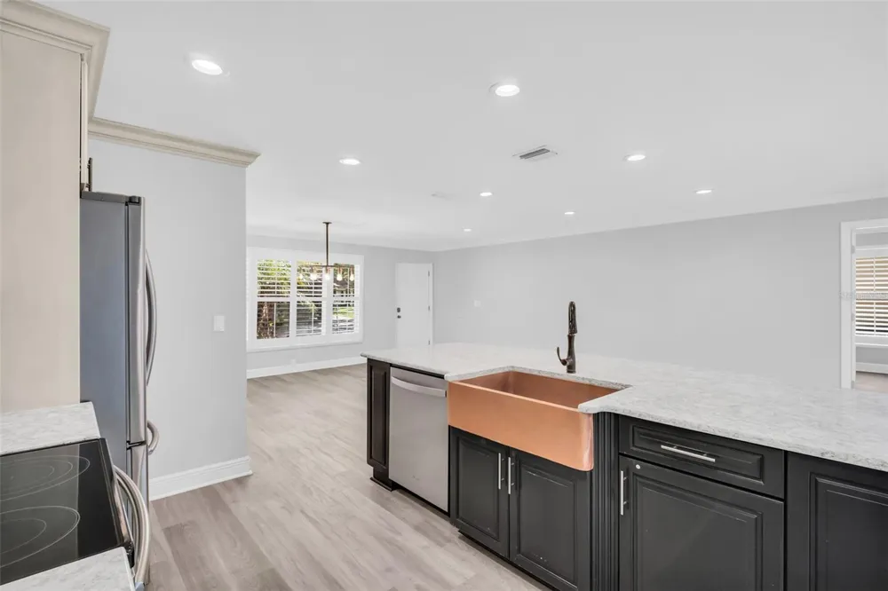 9 HARBOR COVE STREET W Safety Harbor, FL 34695