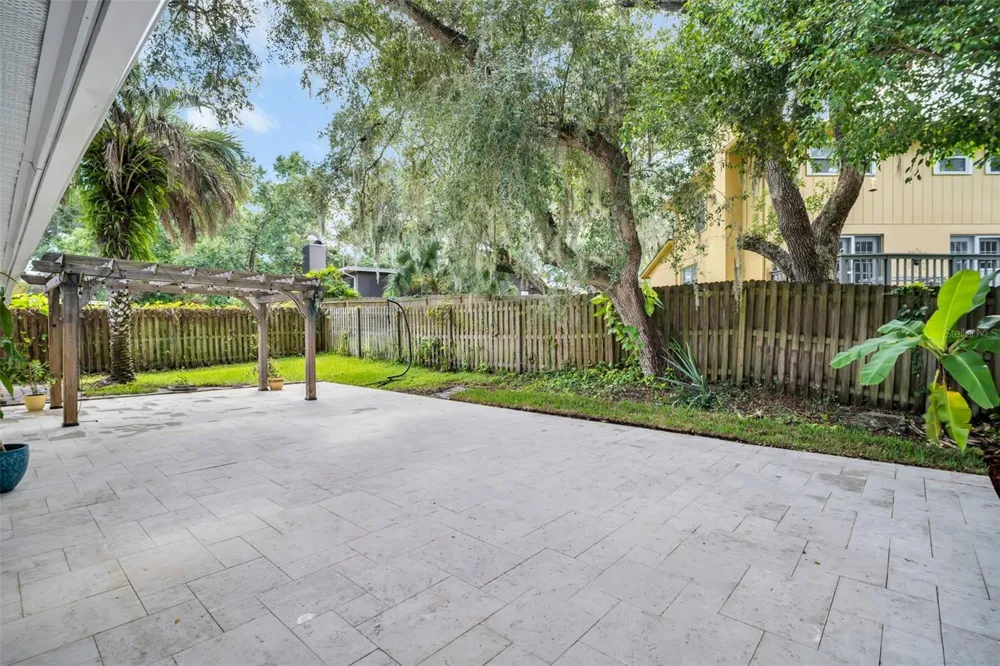 9 HARBOR COVE STREET W Safety Harbor, FL 34695