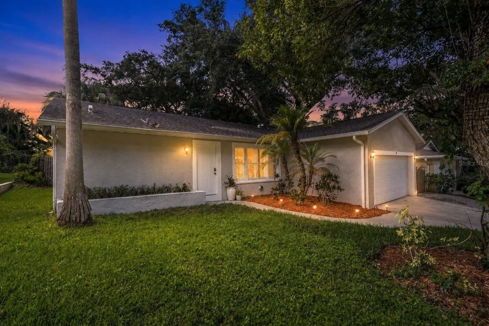 9 HARBOR COVE STREET W Safety Harbor, FL 34695