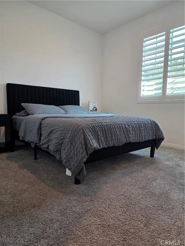 24115 Hillcrest Corona, CA 92883