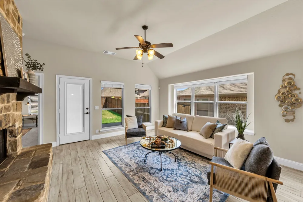 11812 Wax Myrtle Trail Fort Worth, TX 76108