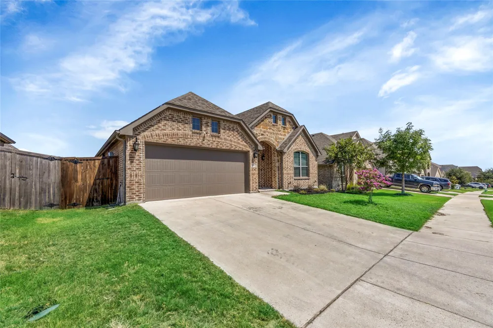 11812 Wax Myrtle Trail Fort Worth, TX 76108