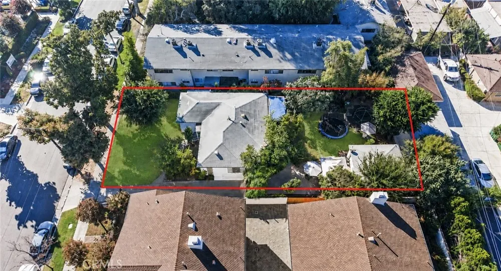 1123 Stoneman Avenue Alhambra, CA 91801