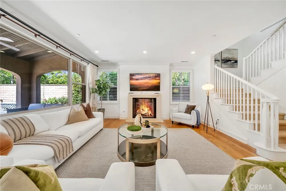50 Statuary Irvine, CA 92620